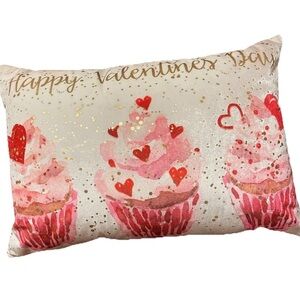 Cupcake Valentine Pillow